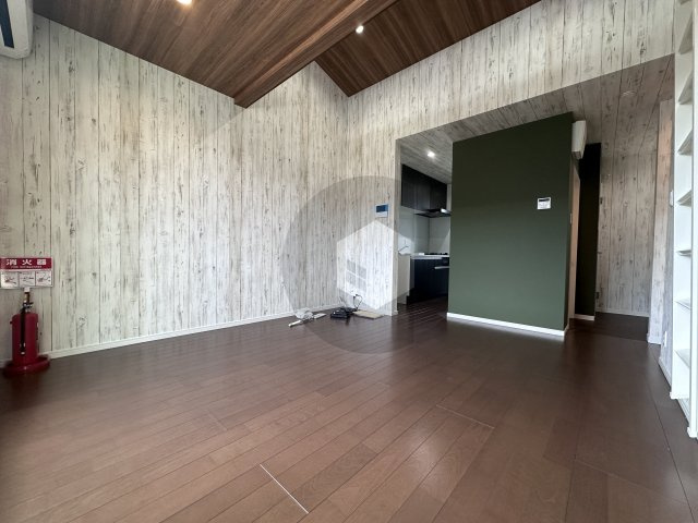 ガレージハウス・D_BASEの居間・リビング