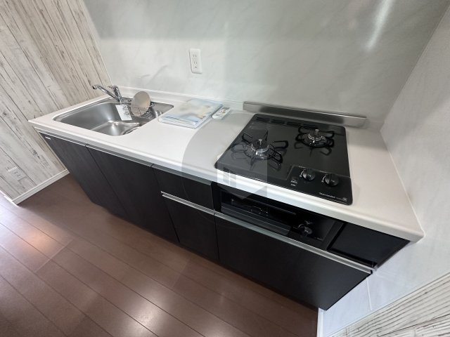 ガレージハウス・D_BASEのキッチン