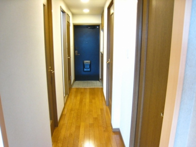 J'city古市駅前の玄関