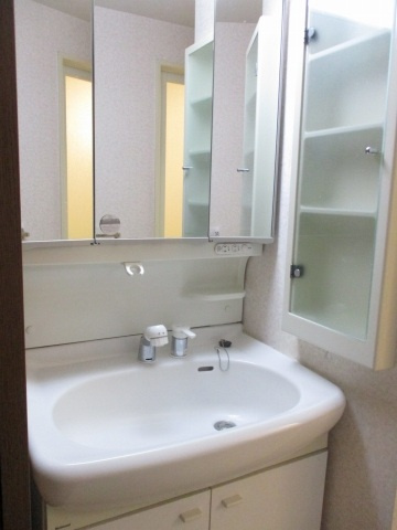 J'city古市駅前の洗面所