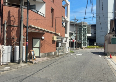 【展望】 | 朝日プラザ南橋本 | 眺望を気にして物件を探す場合、前面に建物が建っていないか現地で確認しましょう！前面に建物があると景色はもちろん、日当たりや風通しにも影響が出てきます。住んだ時のことを想像しながら現地見学をしましょう。