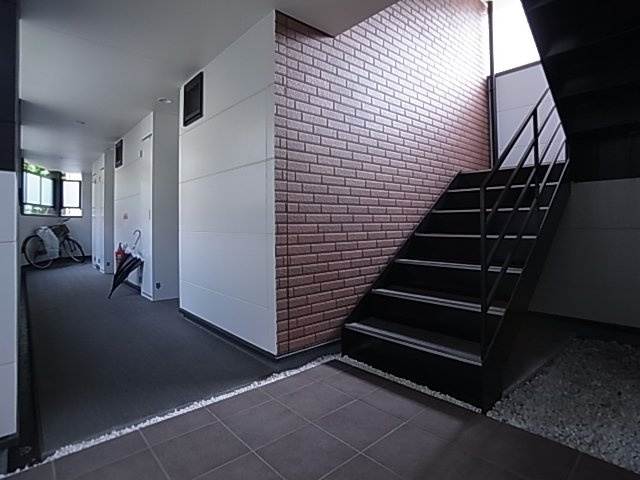 神戸市須磨区須磨浦通６丁目のアパート