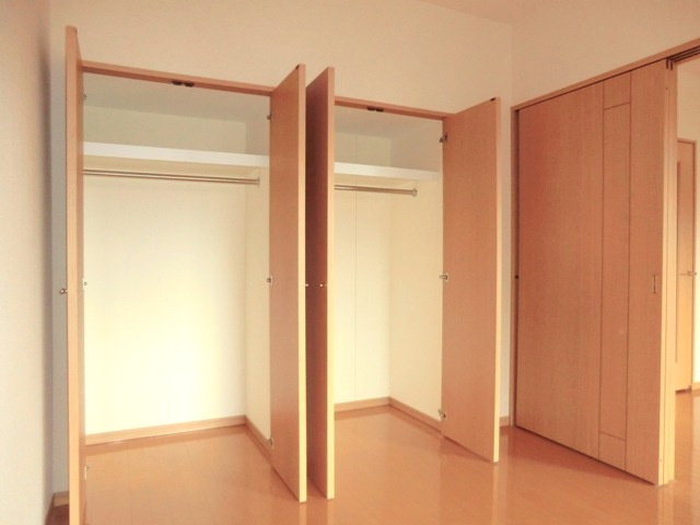 ＬａＳａｎｔｅ浦和常盤公園の収納|別号室の参考写真です。