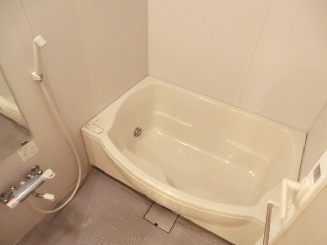 ＬａＳａｎｔｅ浦和常盤公園の浴室|別号室の参考写真です。