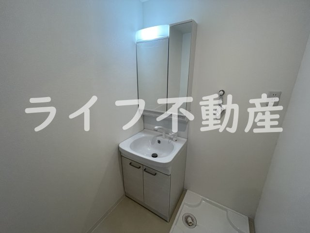 アバンティオ近鉄長瀬の独立洗面台|独立洗面化粧台が付いています