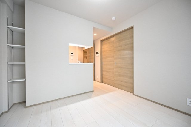 ＧＲＡＮＳＩＴＥ千代田水道橋の居間・リビング|こちらのリビングで趣味の時間をお楽しみください