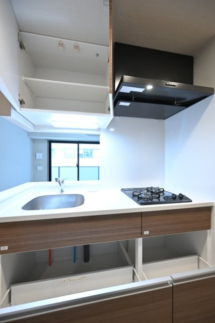 ＧＲＡＮＳＩＴＥ千代田水道橋のキッチン|コンパクトなキッチンで掃除もラクラク