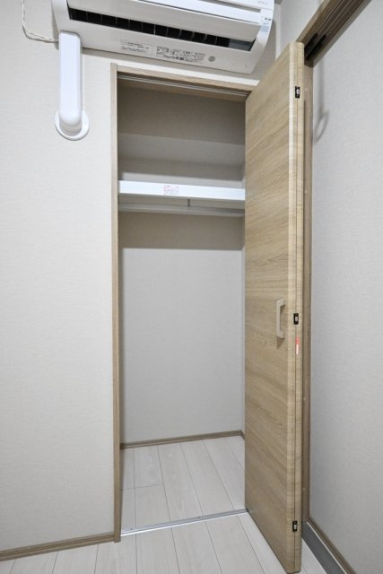 ＧＲＡＮＳＩＴＥ千代田水道橋の収納|クローゼット（洋室）