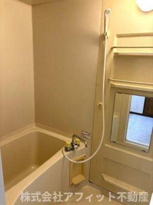 【浴室】 | ローズパレス | シャワー付き