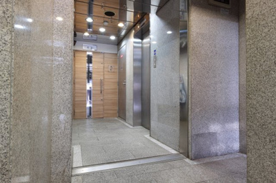 【エントランス】 | クリスタルタワーⅡ