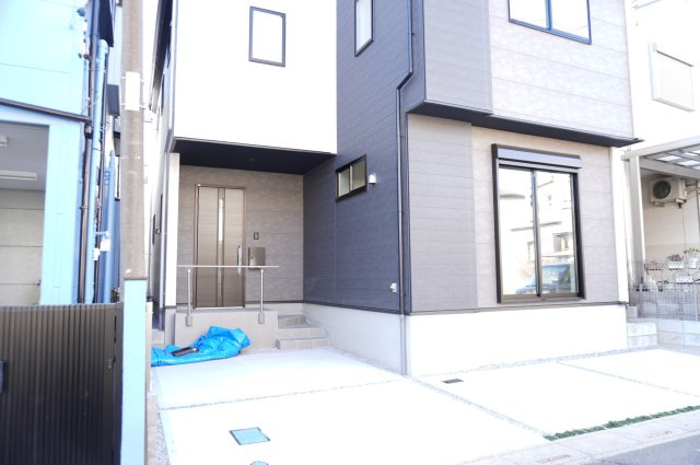 越谷市大字袋山 新築分譲住宅の外観