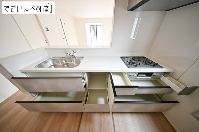 【キッチン】 | GRAFARE熊谷市柿沼　新築住宅 | 現地(2025年10月撮影)