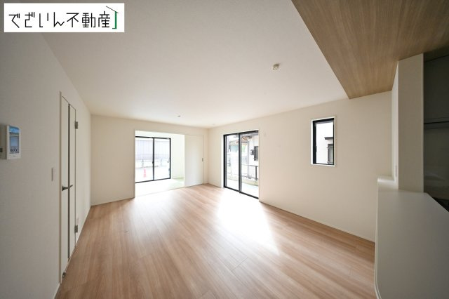 【居間・リビング】 | GRAFARE熊谷市柿沼　新築住宅 | 現地(2025年10月撮影)