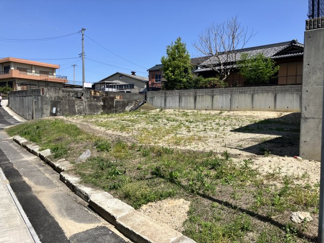 碧南市篭田町３丁目の外観