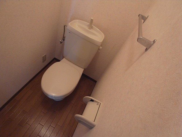 神戸市須磨区北落合４丁目のアパートのトイレ|トイレ
