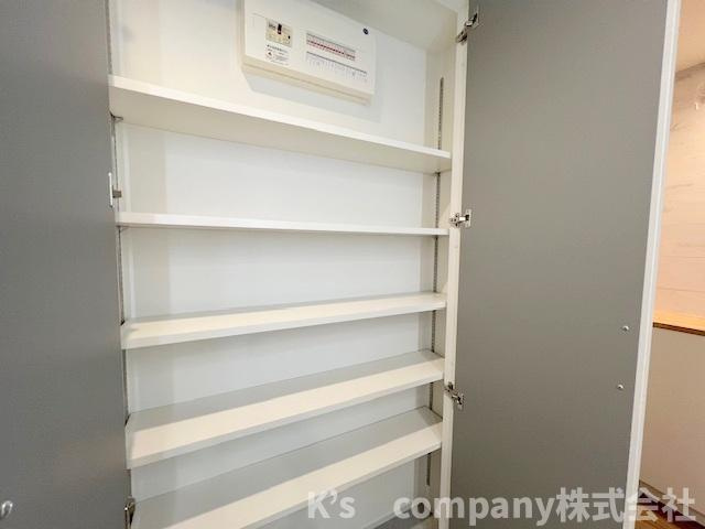 ●茅ヶ崎市東海岸南6丁目　パシフィックガーデン茅ヶ崎の収納|収納スペース◇