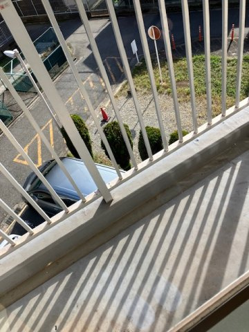 兵庫県公社　播磨本荘２号棟のバルコニー|暖かな日差しのふりそそぐバルコニー