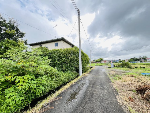 【前面道路含む現地写真】 | 熊谷市相上　中古戸建