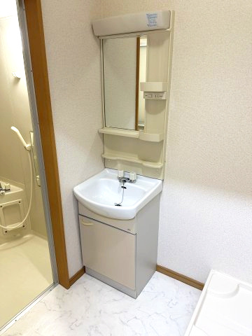 日伯産業の独立洗面台