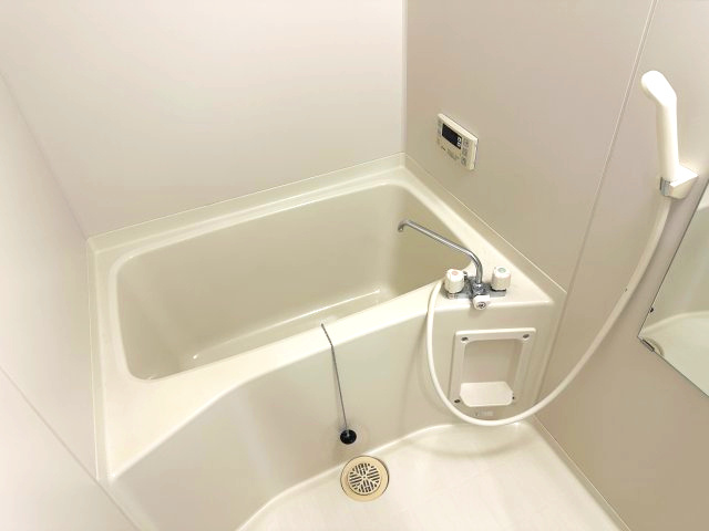 日伯産業の浴室