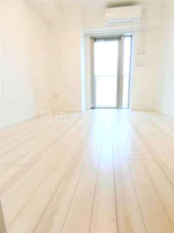 アイルグランデ南大井の居間・リビング