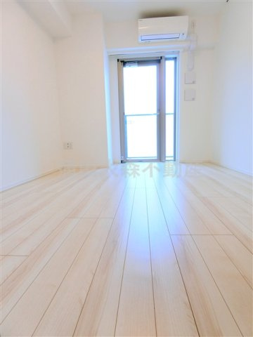 アイルグランデ南大井の居間・リビング