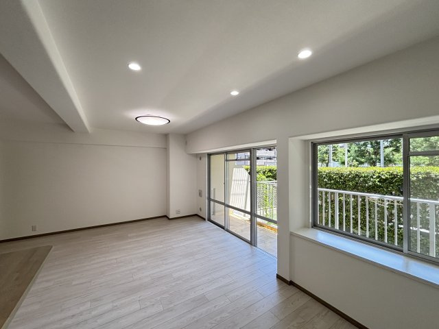 スカイハイツ相田の居間・リビング