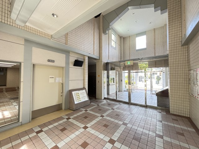 スカイハイツ相田のエントランス