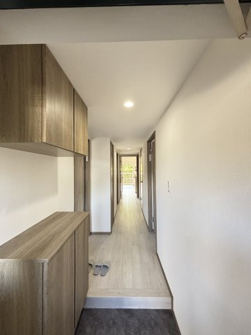 スカイハイツ相田の玄関