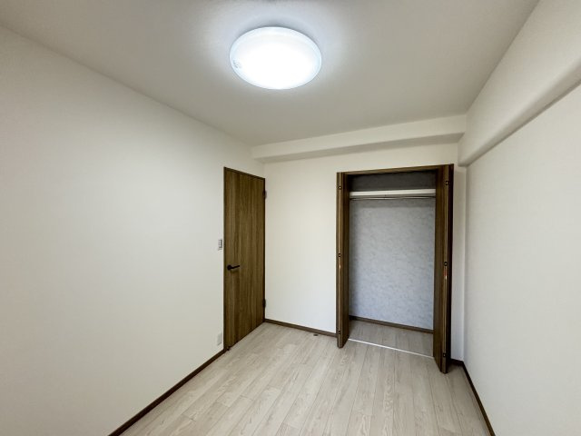 スカイハイツ相田の洋室