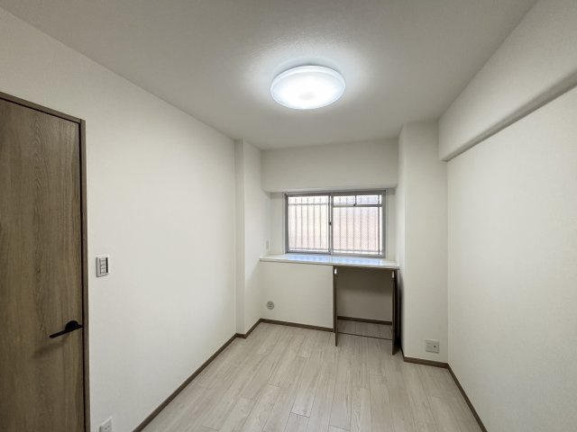 スカイハイツ相田の洋室