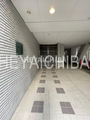 アールクレスト秋葉原のエントランス