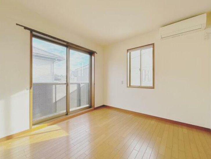 富士市中丸　中古戸建　Rの洋室