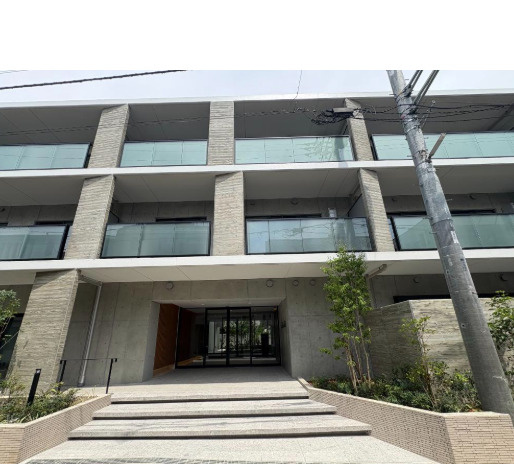 フィルージュ浦和常盤のエントランス