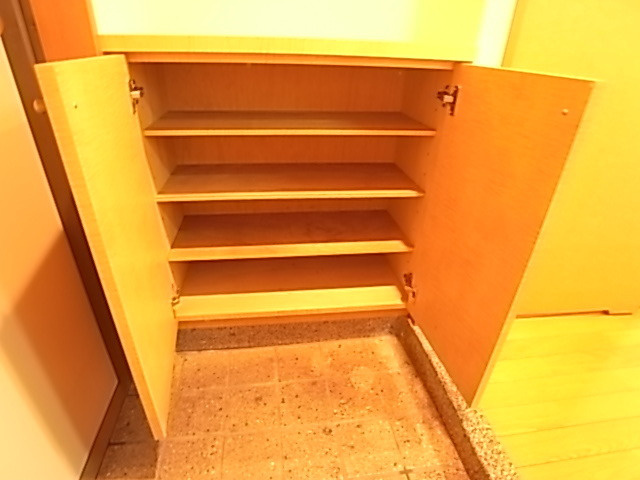 ハイネス大手門の収納
