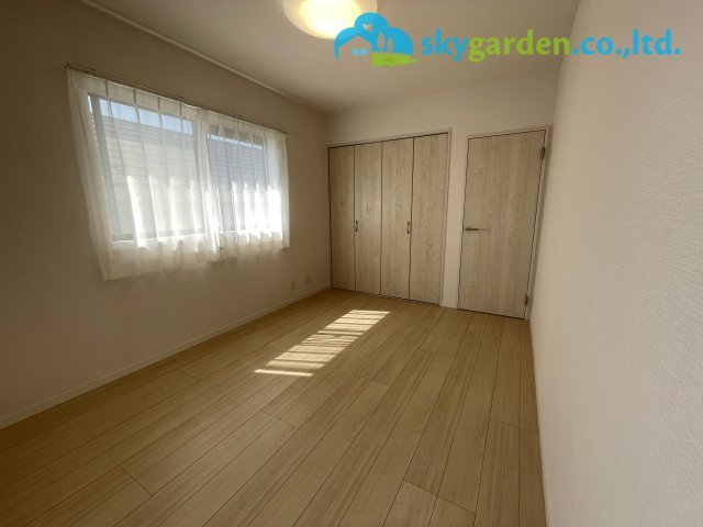 鎌倉市稲村ガ崎5丁目　中古戸建の寝室