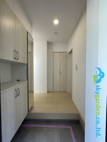 鎌倉市稲村ガ崎5丁目　中古戸建の玄関