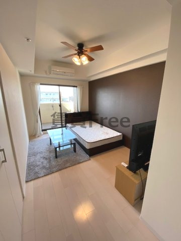 【居間・リビング】 | Luxe布施駅前　仲介手数料無料