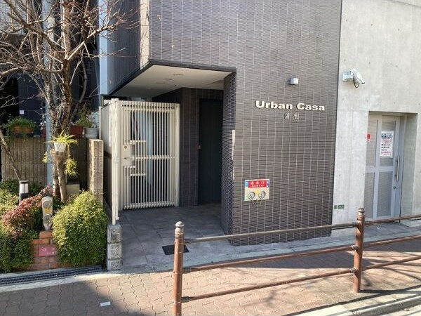 アーバンカーサ蒲生のエントランス