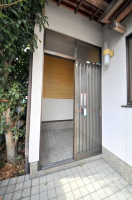 【玄関】 | 大宮中林町貸家