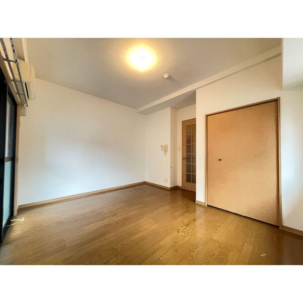 パエゼ今泉の居間・リビング