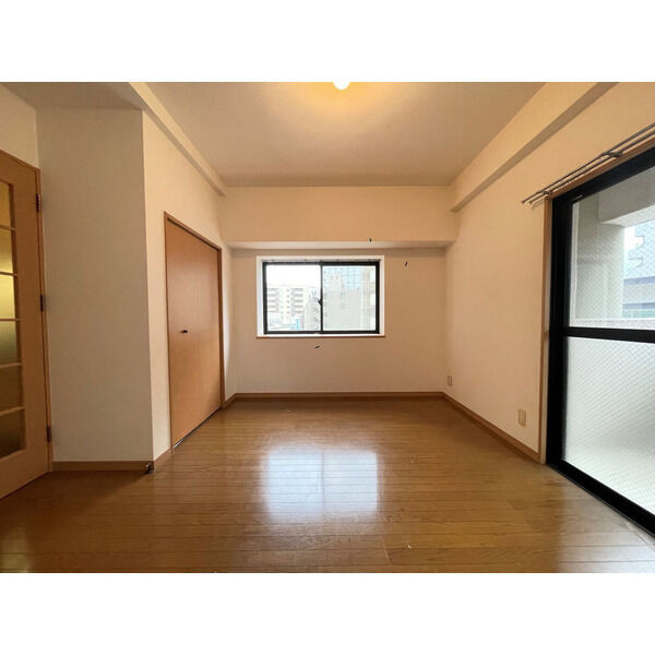 パエゼ今泉の居間・リビング