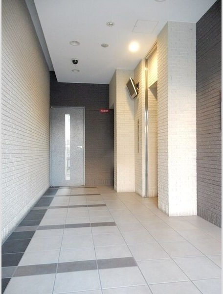 グランシャリオ(関目)のロビー