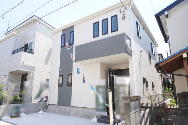 草加市青柳5丁目 新築分譲住宅の外観