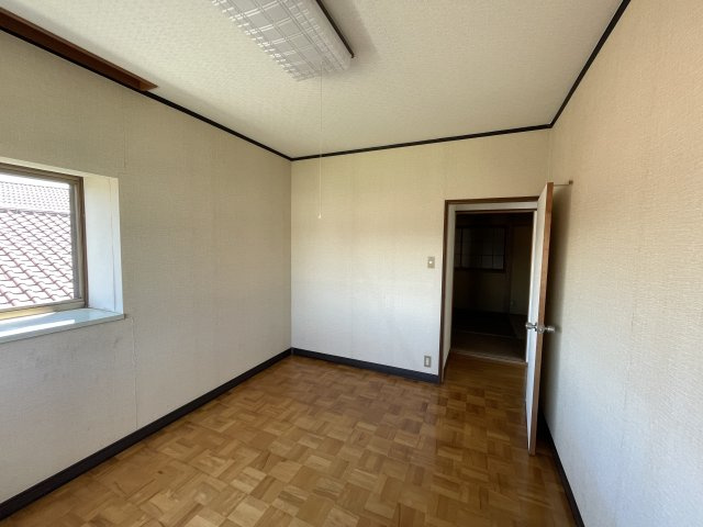 柳橋売り中古戸建ての寝室