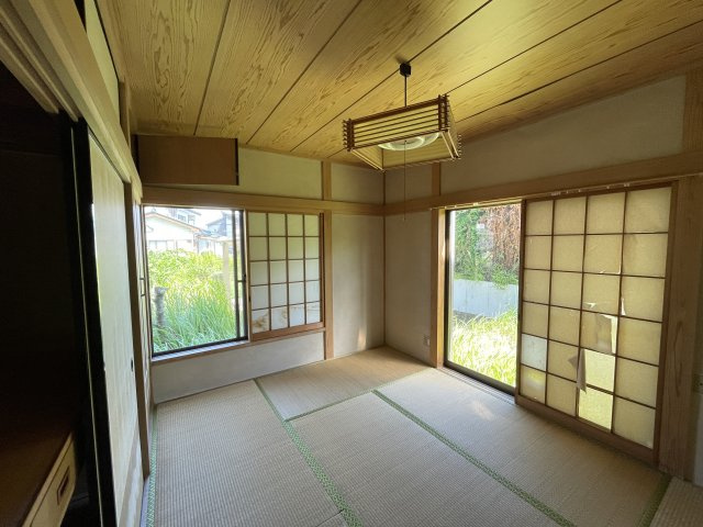 柳橋売り中古戸建ての和室
