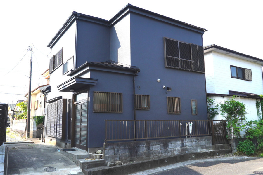 東松山市加美町戸建ての外観|屋根は新品のガルバリウム鋼板です