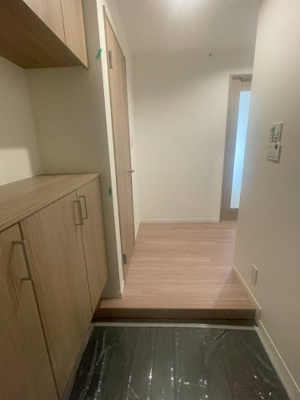 【玄関】 | エルザタワー55 | 明るい玄関です