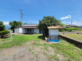 【外観】 | 南アルプス市鏡中條 建築条件なし売地 107坪 抜けた眺望 | 古屋あり