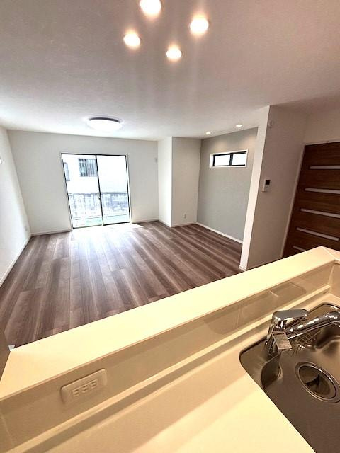 古河市三杉町　新築戸建3-1の居間・リビング